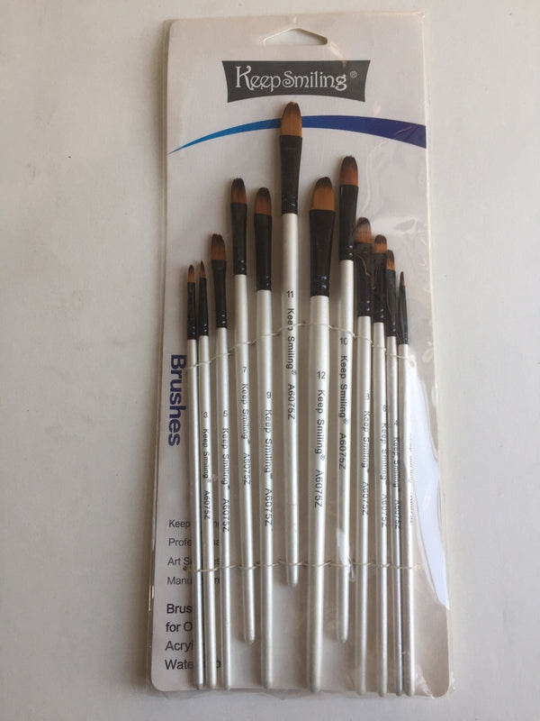 Keep Smiling Round Brush White Handle Set of 12